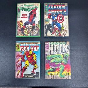 Superheroes! Get 4 superhero wall hanging decor pieces approximately 7”x10” each